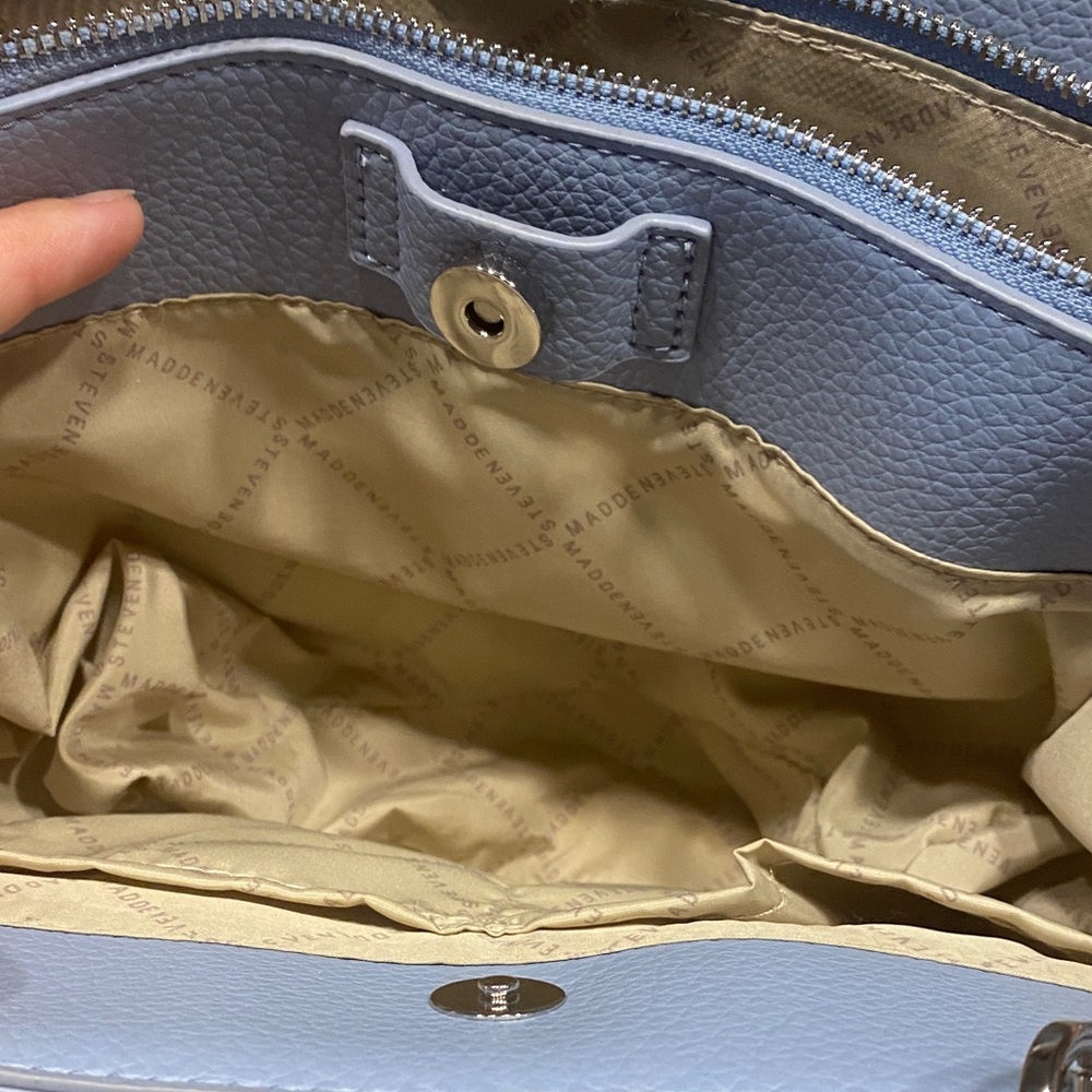 Steve Madden Sky Blue Embossed Shoulder Bag - Picture 2 of 9